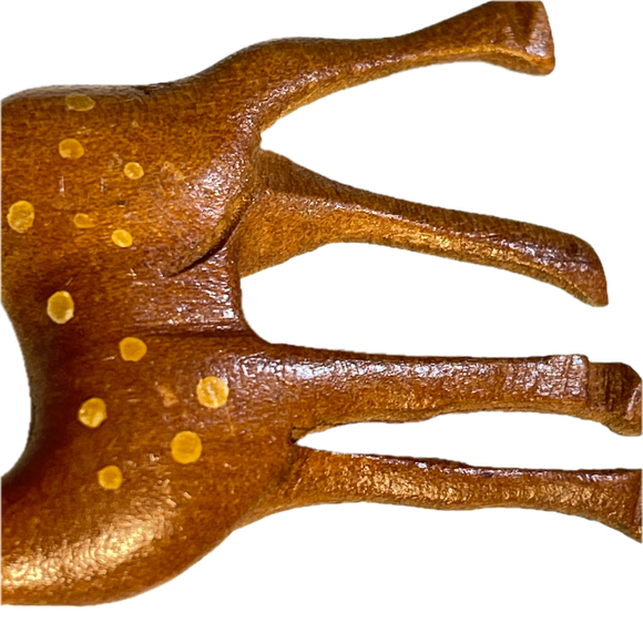 VTG 40s Hand Carved Brown Wooden Fawn Brooch 3”Lx2.5”W - Picture 6 of 11